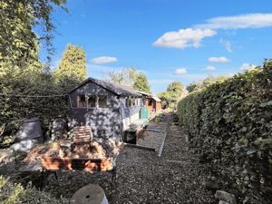 Photo 16- click for photo gallery